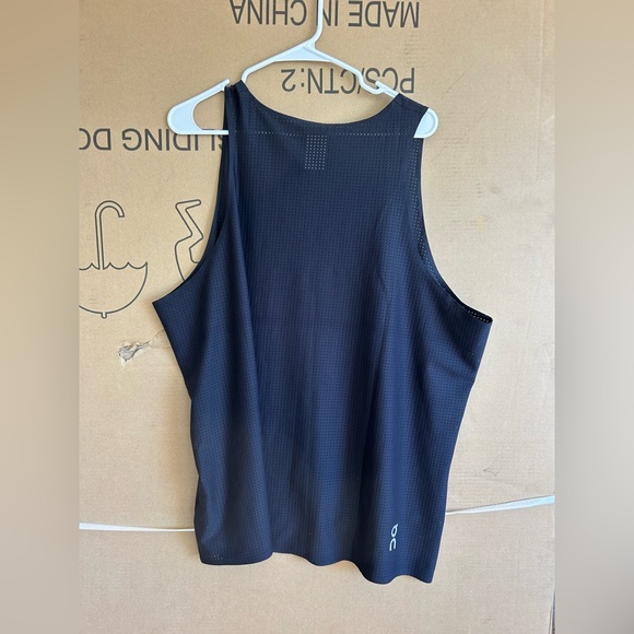 On Running Men's Pace Tank XXL, Black - Picture 3 of 4